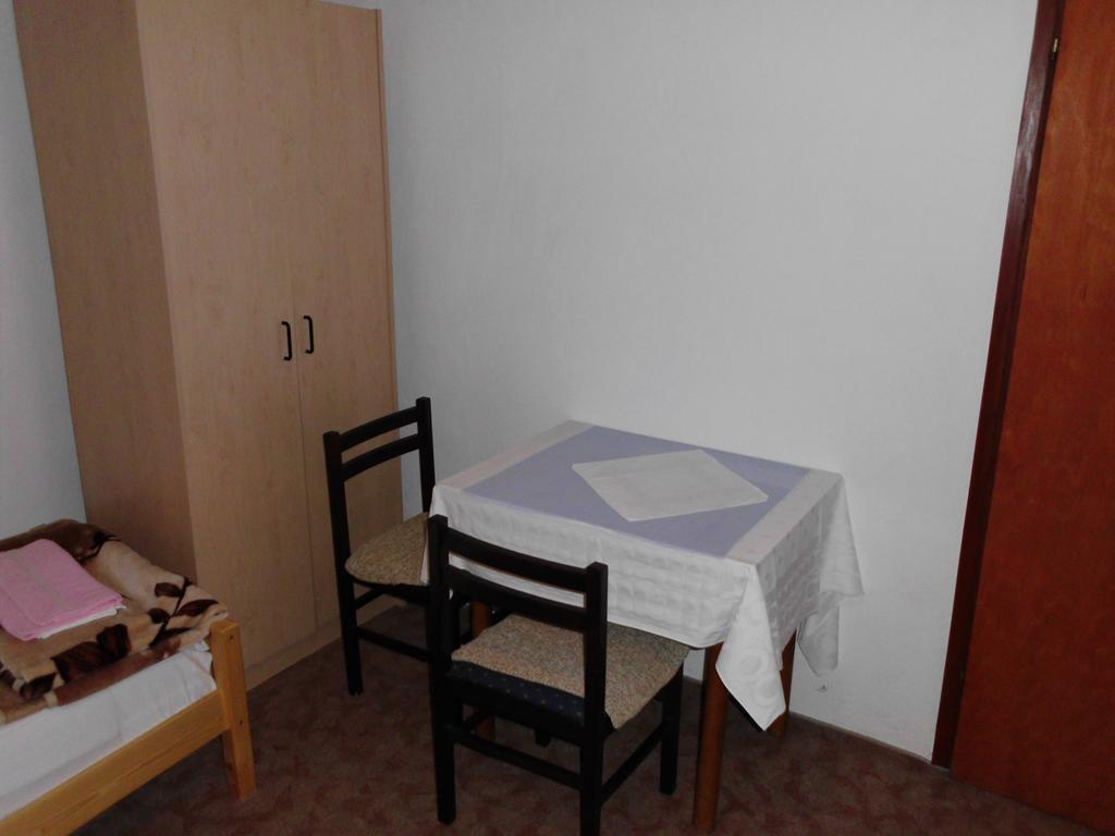 Guest House Krga Korenica Ruang foto
